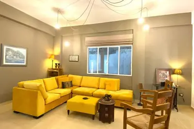 3br on Mm stairs with a quiet terrace, 24/7 Power