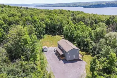 Image de Huge Home! Sleeps 24!