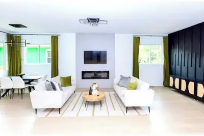 Image de Modern Luxury 4 Bed Home in heart of the city Atl