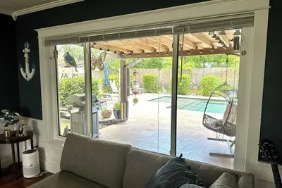 Clearwater Pet Friendly Heated Pool Home, Close to Beaches