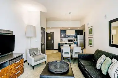 Image de Peaceful Retreat near the Shore! Swimming Pool, Full Kitchen, Ocean Front!
