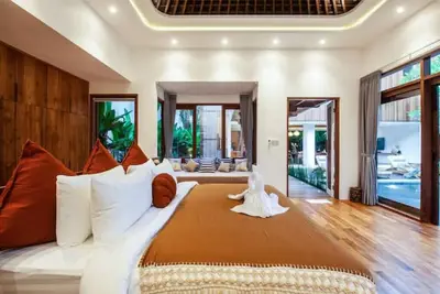 Image de Villa Seminyak 4br 5 min to Beach\/Potatohead+Chef