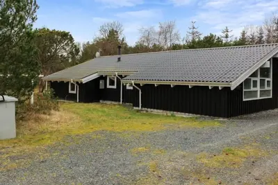 Image de \"Eldmar\" - 500m from the sea by Interhome