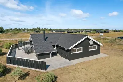 Image de \"Aria\" - 1. 2km from the sea by Interhome