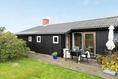 Image de \"Øgrim\" - 204m from the sea by Interhome