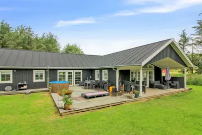 Image de \"Hela\" - 1. 4km from the sea by Interhome