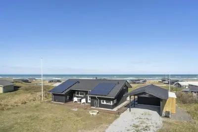 Image de \"Konsta\" - 200m from the sea by Interhome