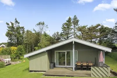 Image de \"Sonya\" - 1km from the sea by Interhome