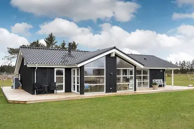 Image de \"Engelina\" - 1. 3km from the sea by Interhome