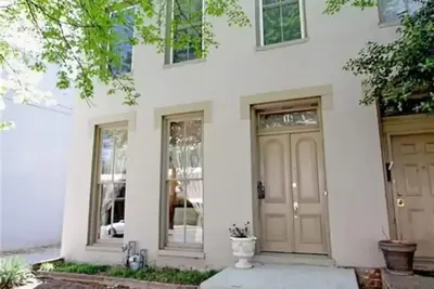 Image de Fan-tastic 2 Bedroom - Furnished Historical House