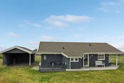 Image de \"Fanni\" - 460m from the sea by Interhome
