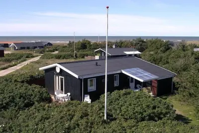 Image de \"Jerk\" - 250m from the sea by Interhome