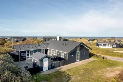 Image de \"Dimka\" - 300m from the sea by Interhome
