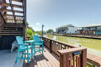 Image de Resort Perks: Waterfront Rockport Home!