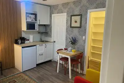 Image de Stylish studio in North Vancouver