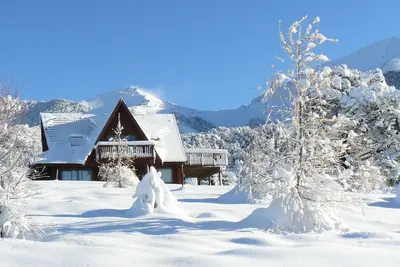 Wonderful big Logcabin in the Mountains