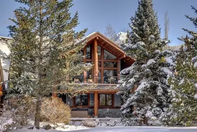 Image de Stylish Family Chalet, Hot Tub, Views, Bbq