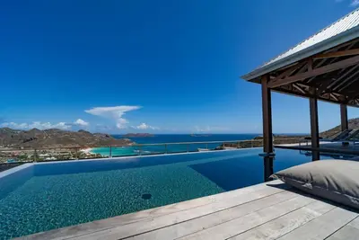 Image de W View - 4-Bedroom Ocean View in the hills of St. Jean