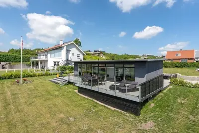 Image de \"Jadara\" - 200m from the sea by Interhome