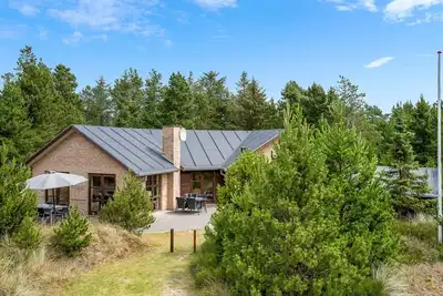Image de \"Thormar\" - 1. 5km from the sea by Interhome