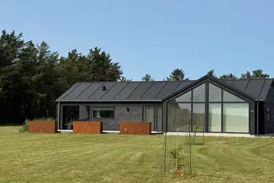 Image de \"Arlina\" - 1. 5km from the sea by Interhome