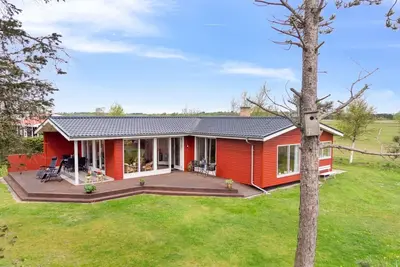 Image de \"Rayla\" - 150m from the sea by Interhome