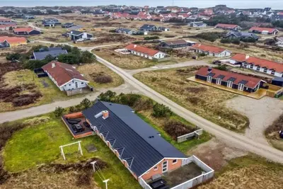 \"Jenvold\" - 600m from the sea by Interhome