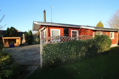 Image de \"Tess\" - 50m from the sea by Interhome