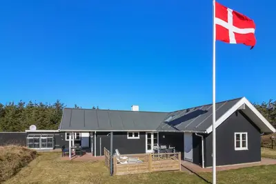 Image de \"Tilda\" - 275m from the sea by Interhome