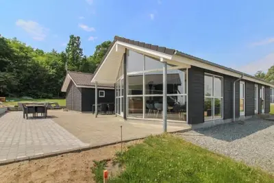 Image de \"Clea\" - 200m from the sea by Interhome