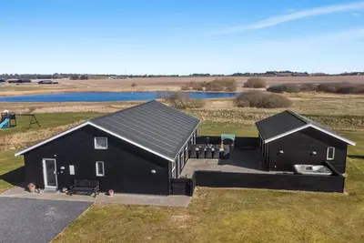 Image de \"Edgar\" - 1. 5km from the sea by Interhome