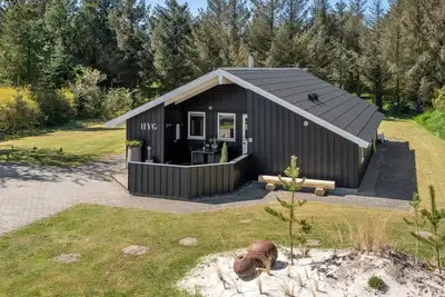 Image de \"Lovisa\" - 500m from the sea by Interhome