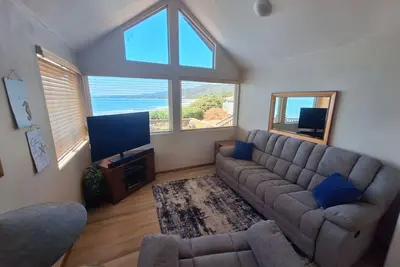 Image de Oceanfront Cabin 3 with Private Jacuzzi & Impressive Views