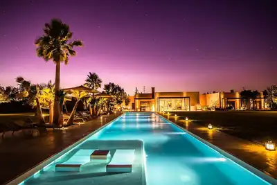 Image de My Rental Homes | Villa Jamalu with jacuzzi, pool and garden