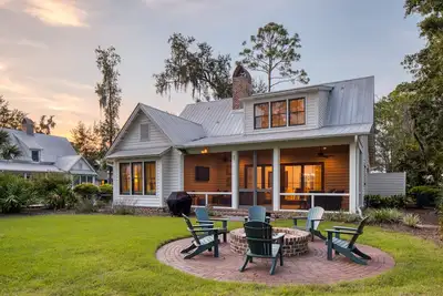 Image de New 5 Bedroom in the Tennis Cottages
