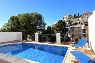 Image de Maison de vacances Nerja pour 1 - 7 personnes avec 3 chambres à coucher - Maison de vacances