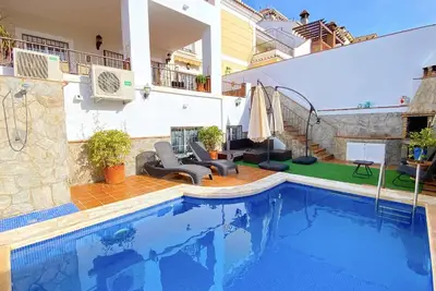 Image de Maison de vacances Nerja pour 1 - 10 personnes avec 5 chambres à coucher - Maison de vacances