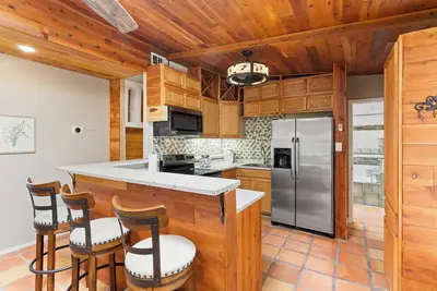 Image de Terra Cotta, near the I-25/I-40 Interchange