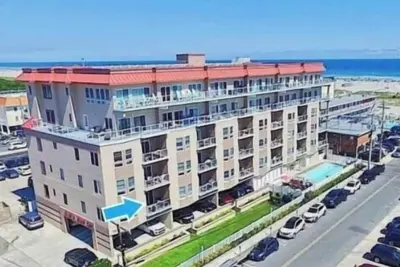 Image de 3 Br, 2 Bath unit at the Vista Mar in beautiful Wildwood Crest!