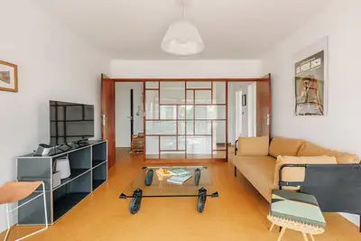 Image de Sixties 64 :  Apt de 2 chambres avec balcon et parking dans Biarritz
