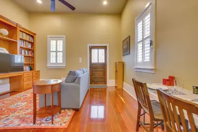 Image de Cozy New Orleans Getaway Near Magazine Street!