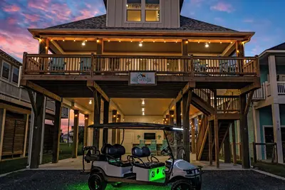 Image de 5Bed / 5 Baths Walk 2 Beach! Arcade! Ocean View! Ping Pong! Fire Pit!