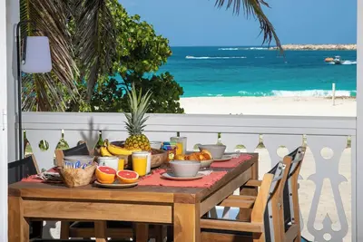 Image de Apartment sea view Orient bay beach