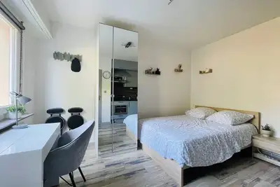 Image de DnN: Stylish Studio | WiFi, Netflix |Basel Airport