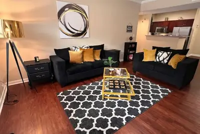 Image de Houston/Nrg/MedCtr/PoolView\n