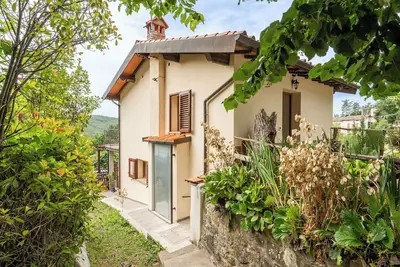 Image de Maison de vacances 'Villetta Allegra' avec vue sur les montagnes, terrasse privée et jardin privé