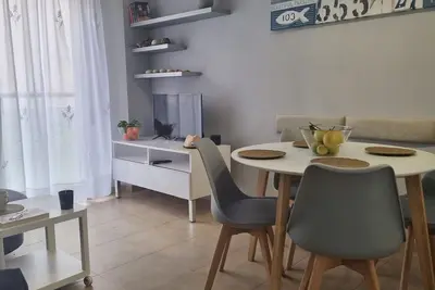Appartement \"La Pausa\" avec balcon, Wi-Fi et climatisation