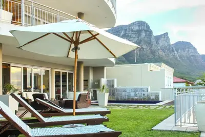 Image de Boutique Hotel in the Heart of Camps Bay, South Africa!