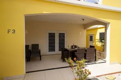 Image de Trupial F3 Relax & Dive Resort Bonaire Village
