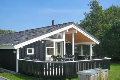 Image de \"Augusta\" - 700m from the sea by Interhome
